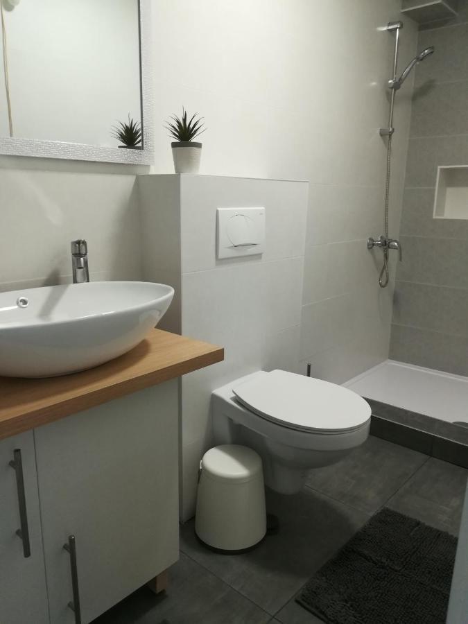 Apartmani Hermes Jadrija Ngoại thất bức ảnh