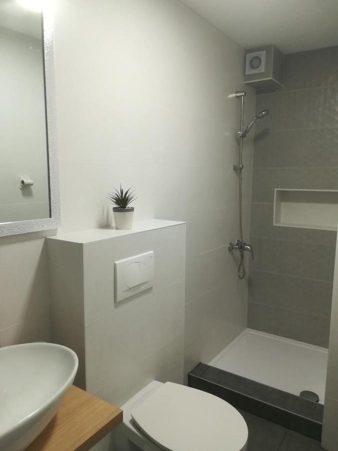 Apartmani Hermes Jadrija Ngoại thất bức ảnh